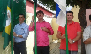 Presidente da Câmara de Arneiroz Vereador Airton Participa de Solenidade Cívica