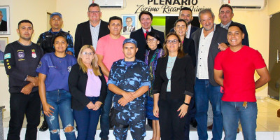 Vereadores Aprovam Projeto do Poder Executivo que Concede Gratificação de Risco de Vida a Guarda Municipal de Arneiroz.