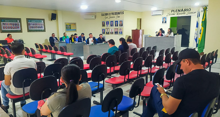 CÂMARA APROVA PROJETO DO EXECUTIVO QUE CONCEDE SUBVENÇÃO ÀS ASSOCIAÇÕES ARTE JUCÁ, MUC ARTE E FUNDAÇÃO FRANCISCA ELCI